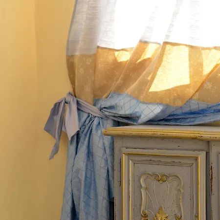 Lavanda E Rosmarino Couette-café Sandigliano